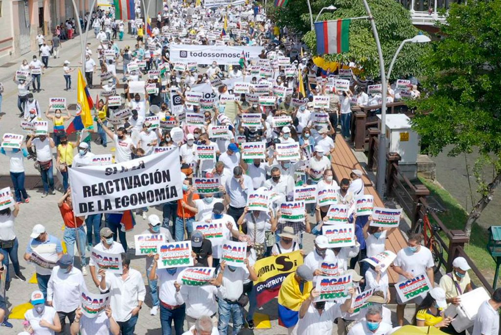 Masiva Marcha del Silencio con mensaje de paz, convivencia y rechazo a la violencia