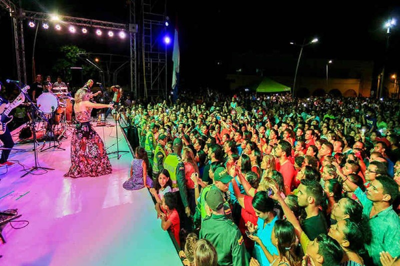 Alcaldía aprueba concierto como plan piloto para eventos masivos en Cali