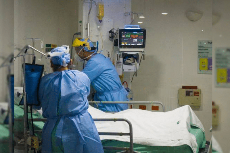 "La probalidad de la llegada de un cuarto pico sigue vigente": Minsalud