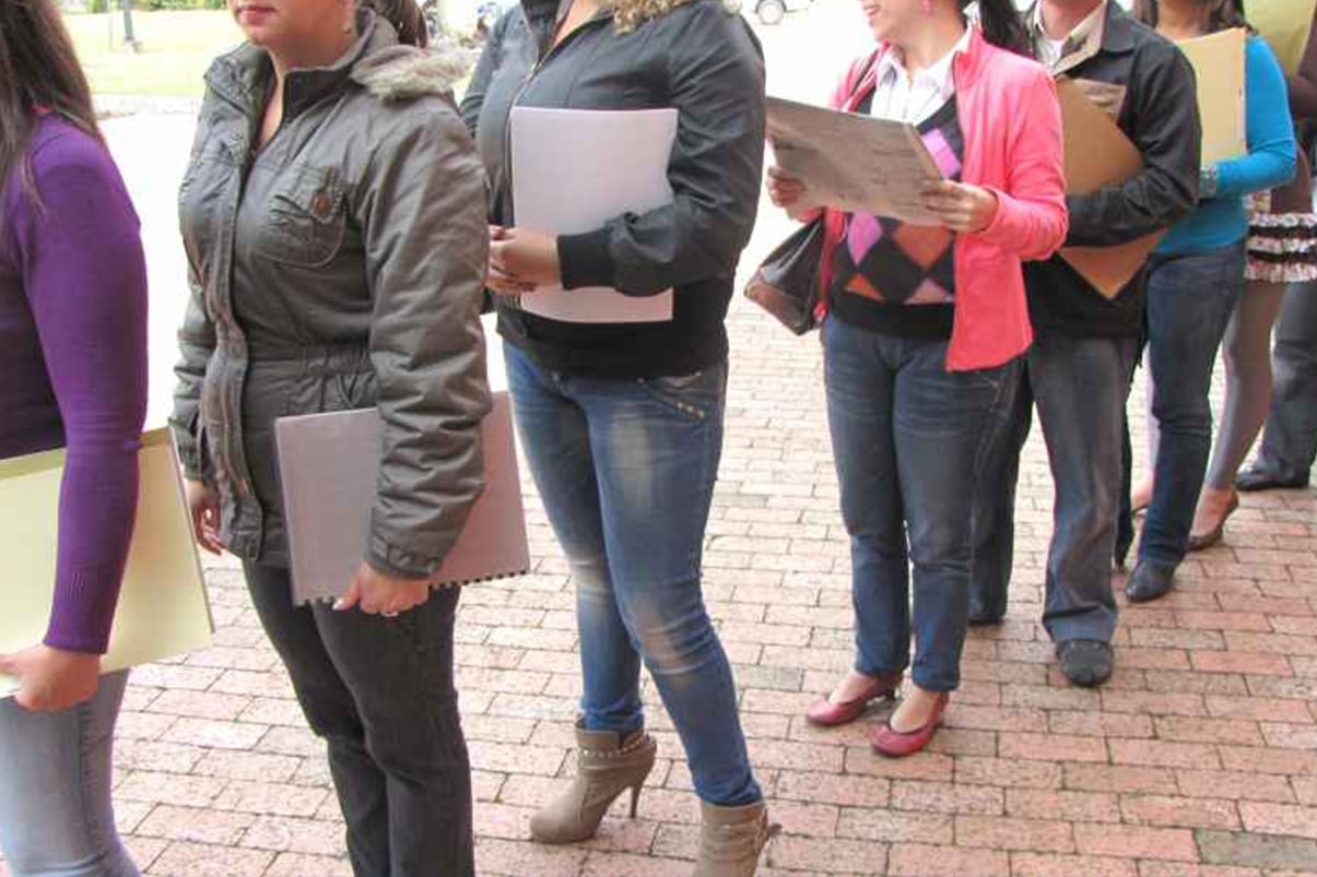 El desempleo en Colombia se situó en el 15,6 % en mayo