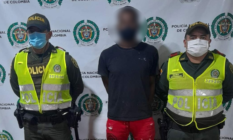 Sospechoso en barrio Flora Industrial fingió demencia en medio de registro
