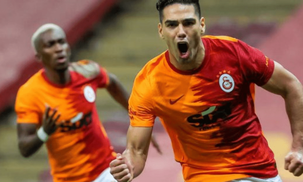 Cómo comprar en Colombia la camiseta de Falcao en el Rayo Vallecano