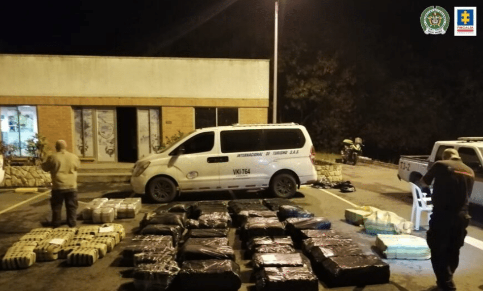 Cárcel para hombre que transportaba 228 kilos de marihuana ocultos en una planta eléctrica