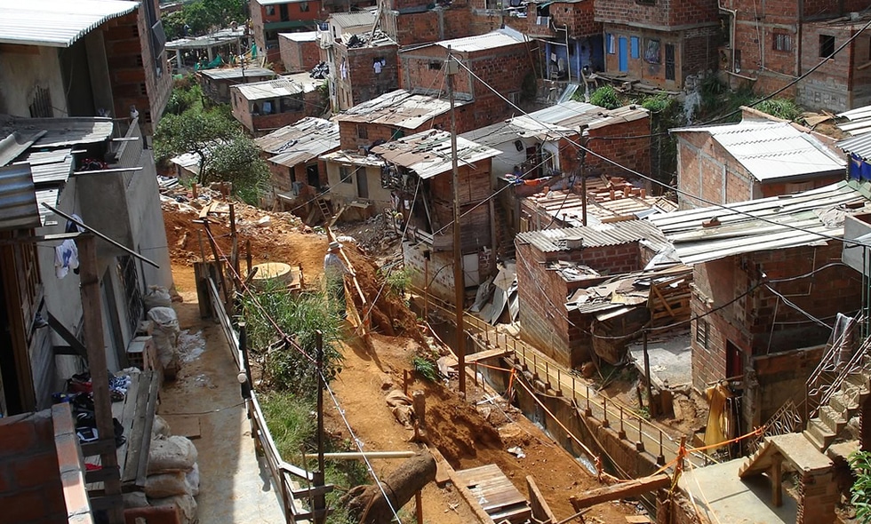 Casi medio millón de colombianos entraron en pobreza en 2020 por la pandemia