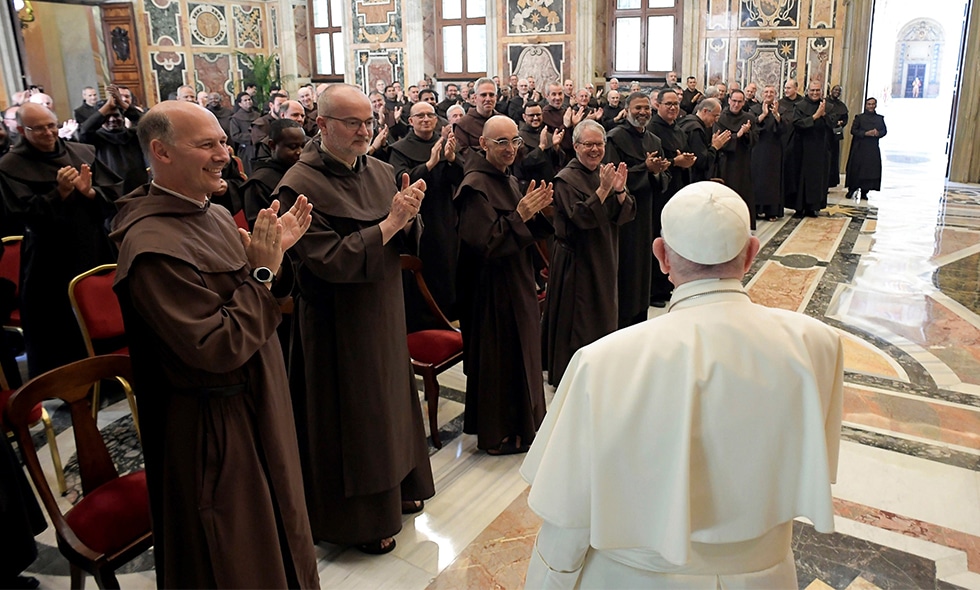 El papa: "De niños nos ponían las vacunas y nadie decía ni mu"