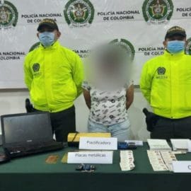 Mujer lideraba centro de falsificación de cédulas en el barrio Nápoles