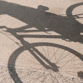 Asesinan a ciclista en Yumbo por robarle su bicicleta frente a su esposa