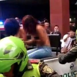Dos mujeres fueron brutalmente golpeadas en el centro de Cali tras cometer un hurto