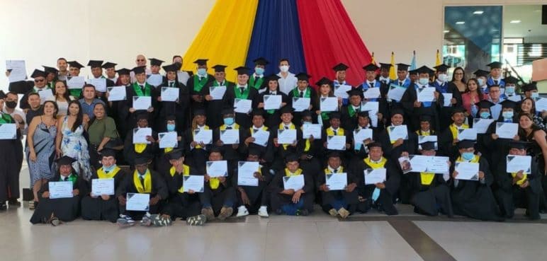Excombatientes de las Farc se graduaron como técnicos agropecuarios y en ganadería