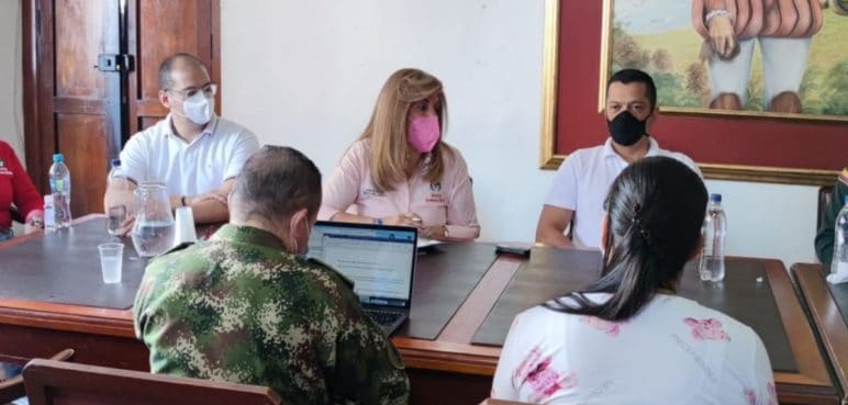 Ofrecen 0 millones de recompensa por autores del triple crimen en Buga