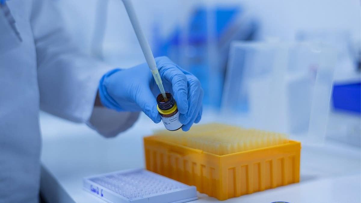 Colombia registró 21 fallecidos por covid-19, la cifra más baja en 17 meses