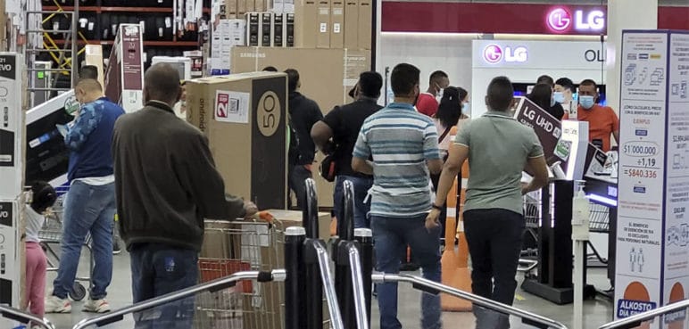Petro firmó el decreto que cancela el Día sin IVA programado para este viernes