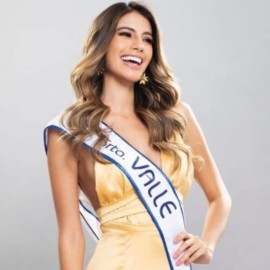 Daniela Erazo, Señorita Valle por la corona en Cartagena