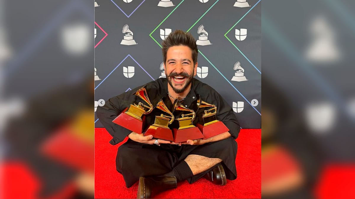 Camilo se adueña de la premiación de los Grammy Latinos