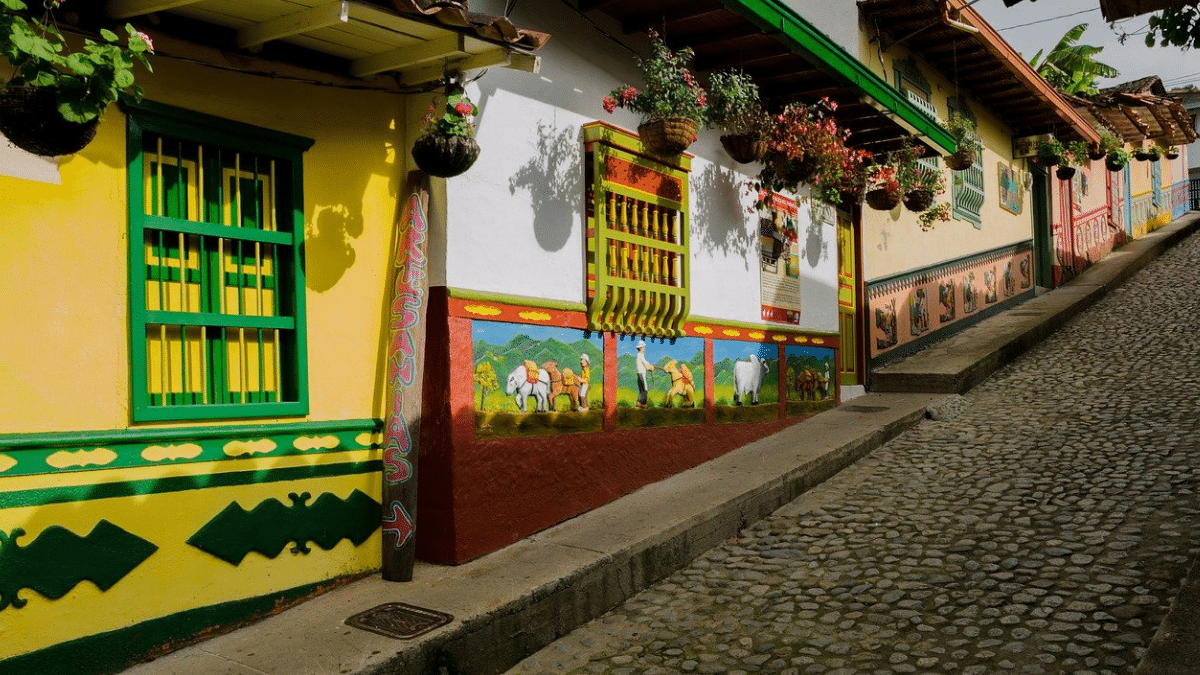Colombia supera meta de turistas en 2021: han llegado más de 1.8 millones