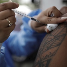 Covid-19: Colombia aprueba dosis de refuerzo para mayores de 18 años