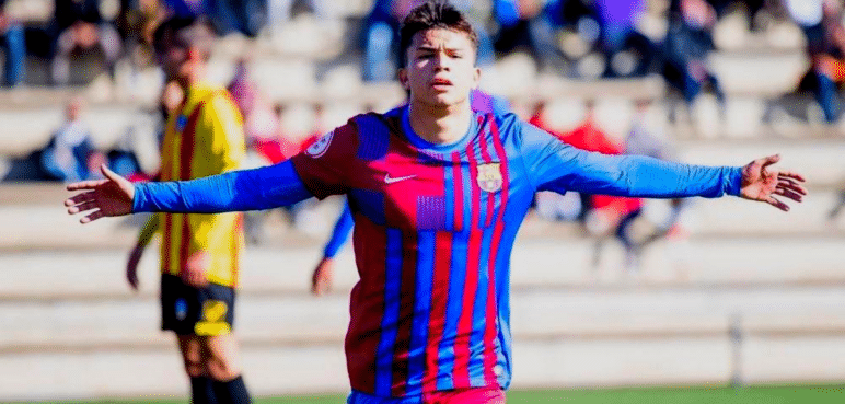 El colombiano que está bajo las órdenes de Xavi Hernández