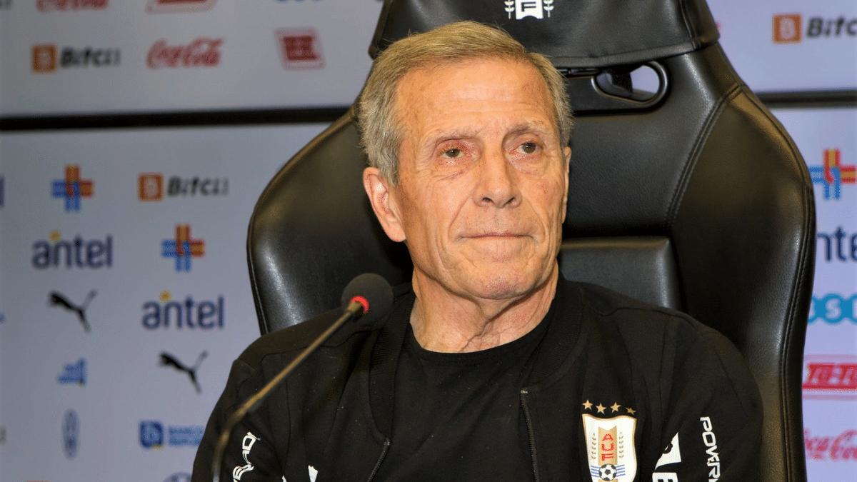 El fin de una gran era 'charrúa': Tabárez dejó de ser el DT. de Uruguay