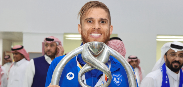 Gustavo Cuéllar es campeón de la Champions Asiática
