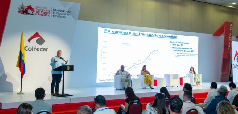 "No vamos a renunciar a nuestra soberanía energética": presidente Iván Duque