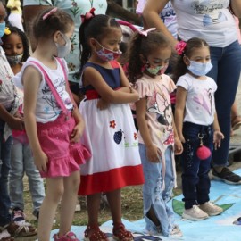 Vacunarán a menores entre 3 y 11 años en sus instituciones educativas