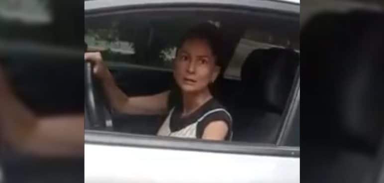 De "bruto" y "animal" trató una mujer a un domiciliario por parquear mal