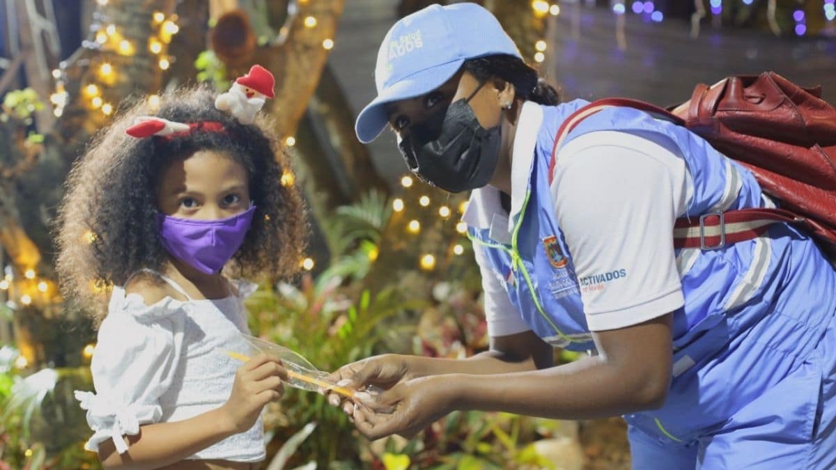 La navidad sorprendió con regalos a los animales del Zoológico de Cali