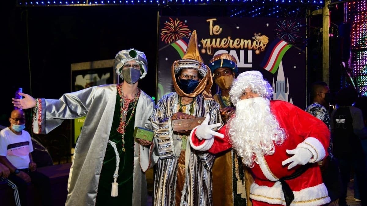 Así se vivió el alumbrado navideño en el Bulevar del río