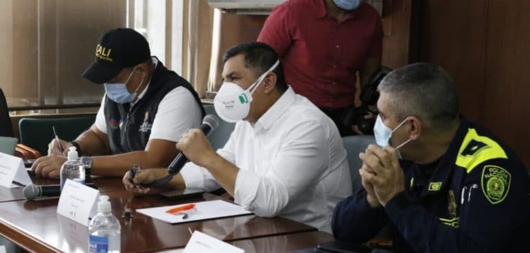 "La vacunación es la única forma de evitar una cuarentena" alcalde de Cali
