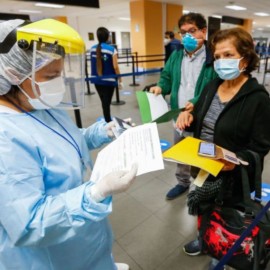 El Valle realizará rastreo a viajeros internacionales para detectar el Ómicron