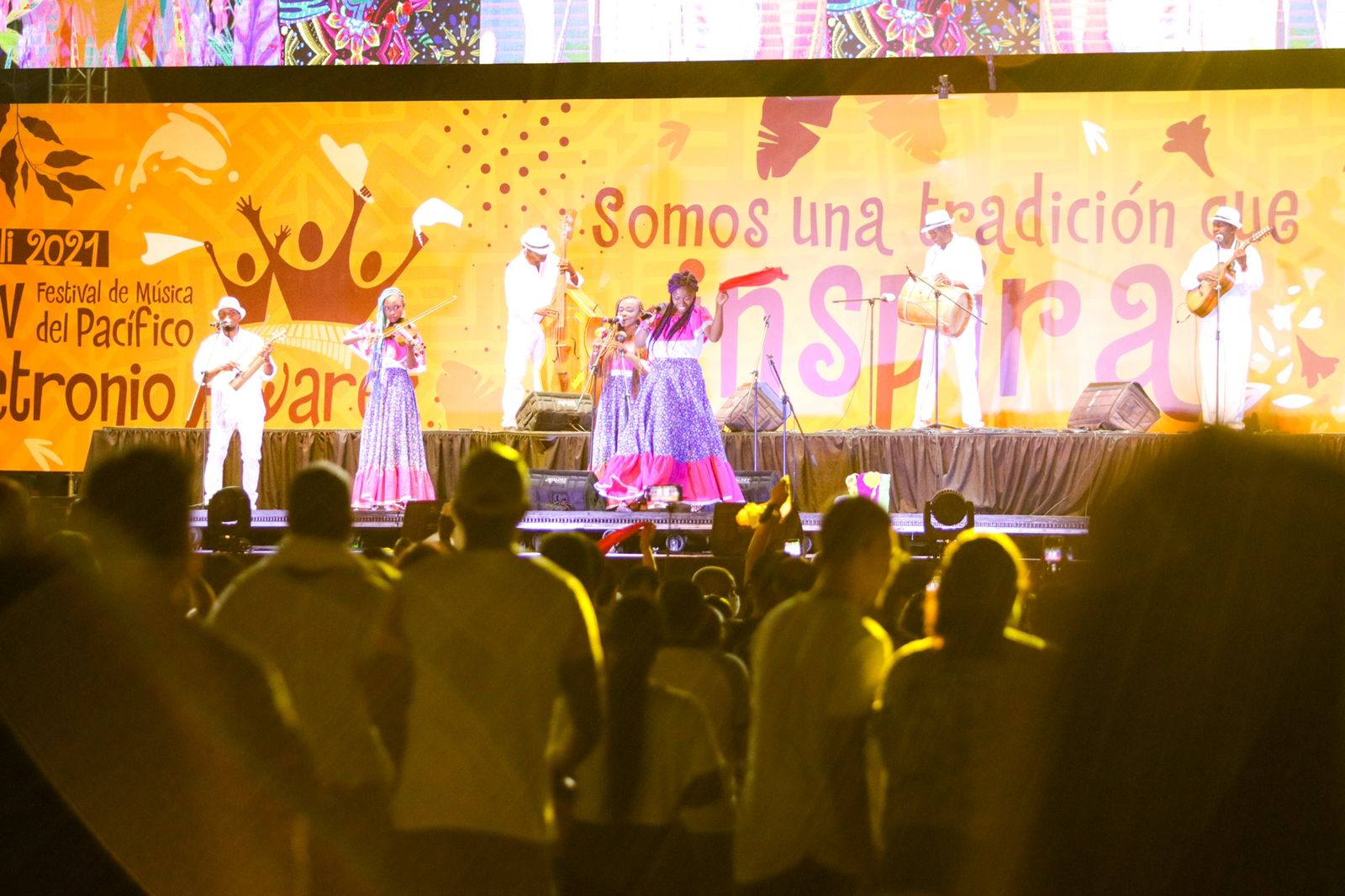 En fotos: Así se vivió el inicio del Petronio Álvarez