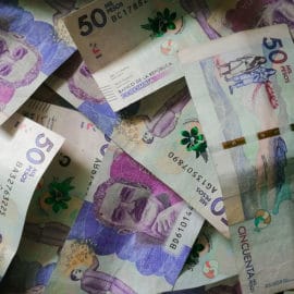 Definen aumento salarial del 7.26% a funcionarios del Estado