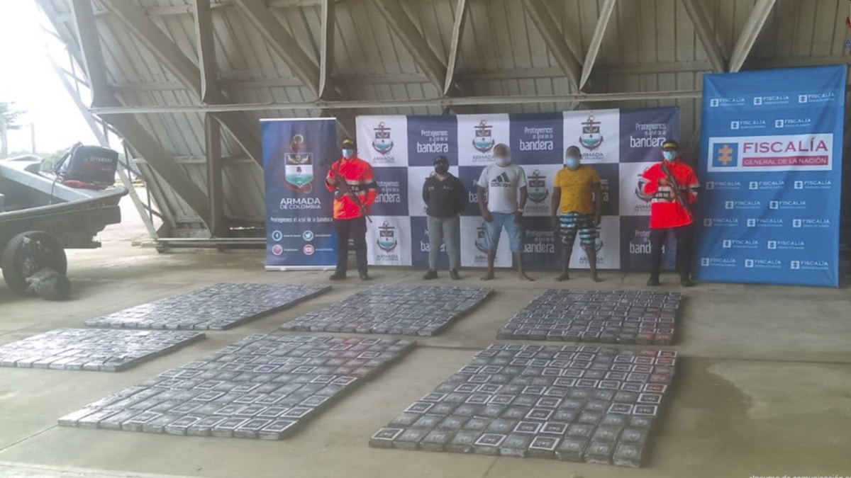 Capturan dos hombres por transportar cocaína en lancha rumbo a Centroamérica