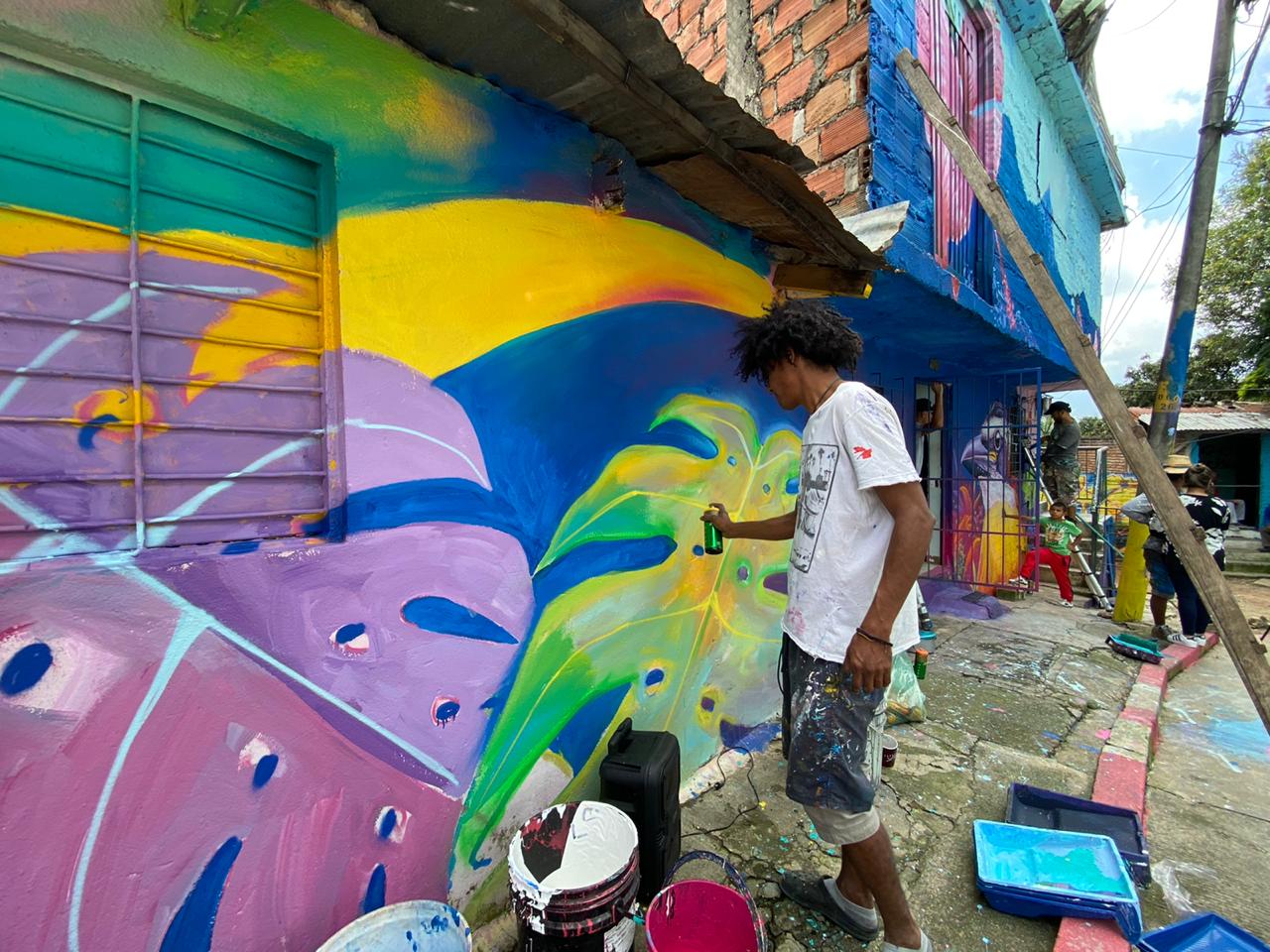 la-calle-de-la-poesia-se-viste-de-colores-09-12-2021-10