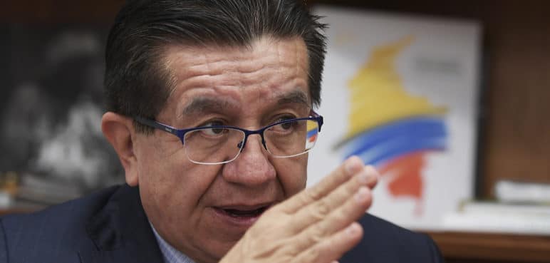 Pedirán carné de vacunación con esquema completo para ingresar a Colombia