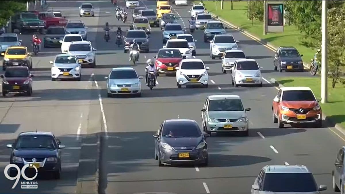 Fotos: Cali estrena separadores viales sobre  la Carrera 66