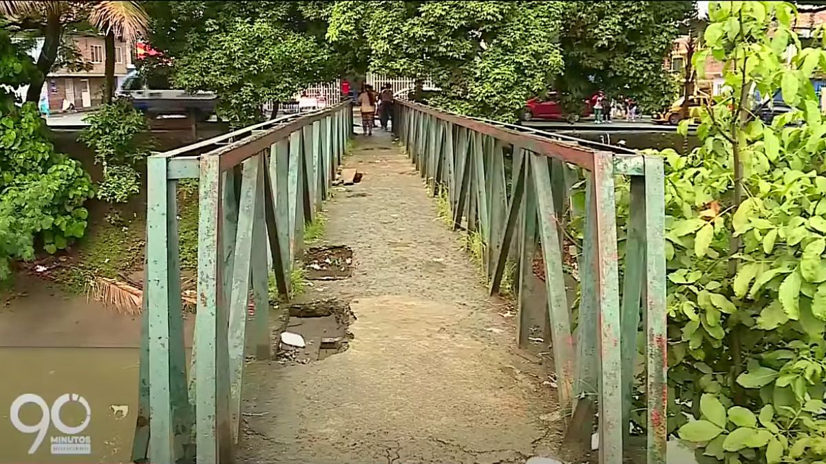 alcaldia-anuncio-pronta-intervencion-en-el-puente-peatonal-del-sector-los-mangos-16-01-2022