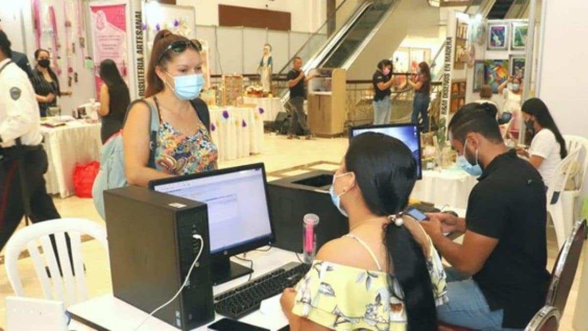 Ofrecen becas con el 50% de descuento para estudiar Marketing Digital