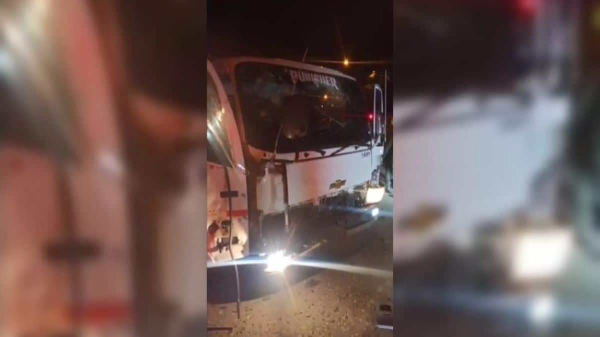 Balance del atentado contra camión de la Policía Nacional en Cali