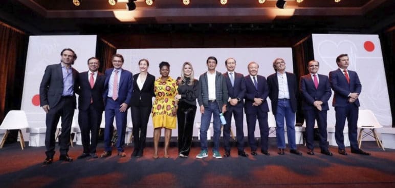 Candidato que asistió a debate presidencial dio positivo para covid