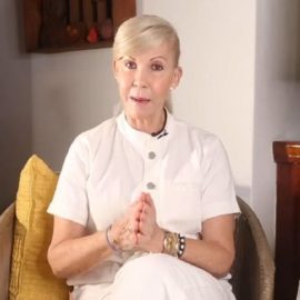 Dilian Francisca Toro retira su precandidatura presidencial