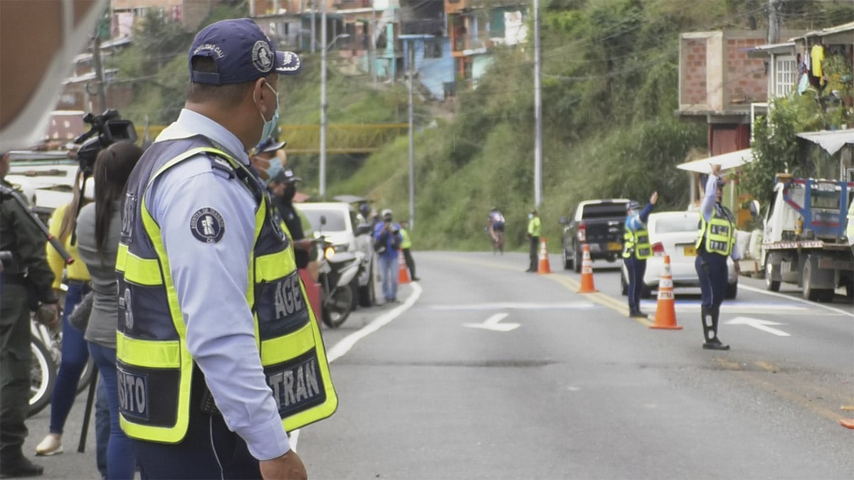 Conductor en aparente estado de embriaguez se estrelló en el sur de Cali