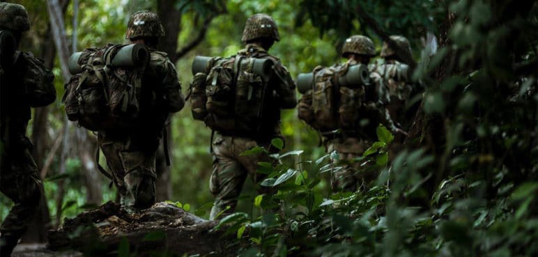 Un muerto y al menos 20 heridos dejan ataques a bases del Ejército Nacional