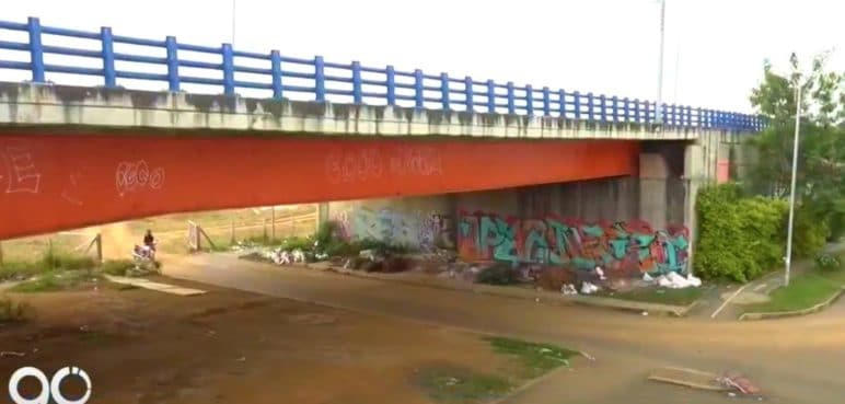 Habitantes denuncian inseguridad en el puente de la Av. Ciudad de Cali