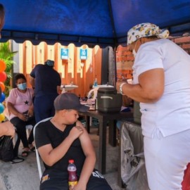 Secretaría de Salud afirma que más de la mitad de los niños están vacunados