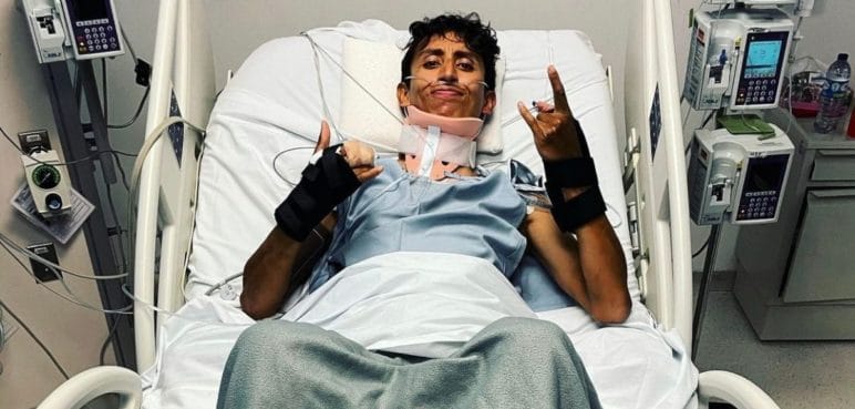 Egan Bernal se recupera satisfactoriamente tras su cirugía de columna