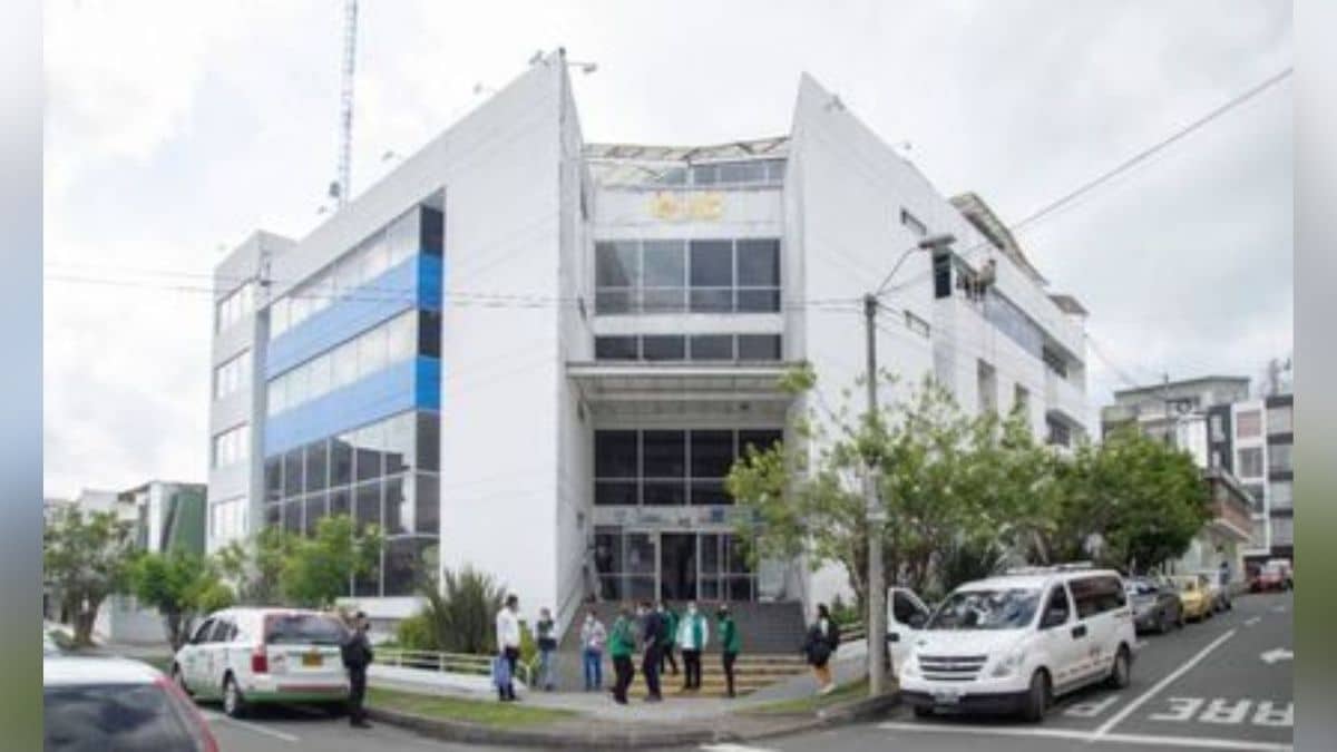 Desorden e interminables filas por inscripción al programa Familias en Acción