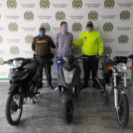 Un adulto es capturado y un adolescente aprehendido por hurto