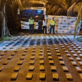 Cayó en Valle 'narcobus' con 212 kg de cocaína: iban de excursión a Cartagena