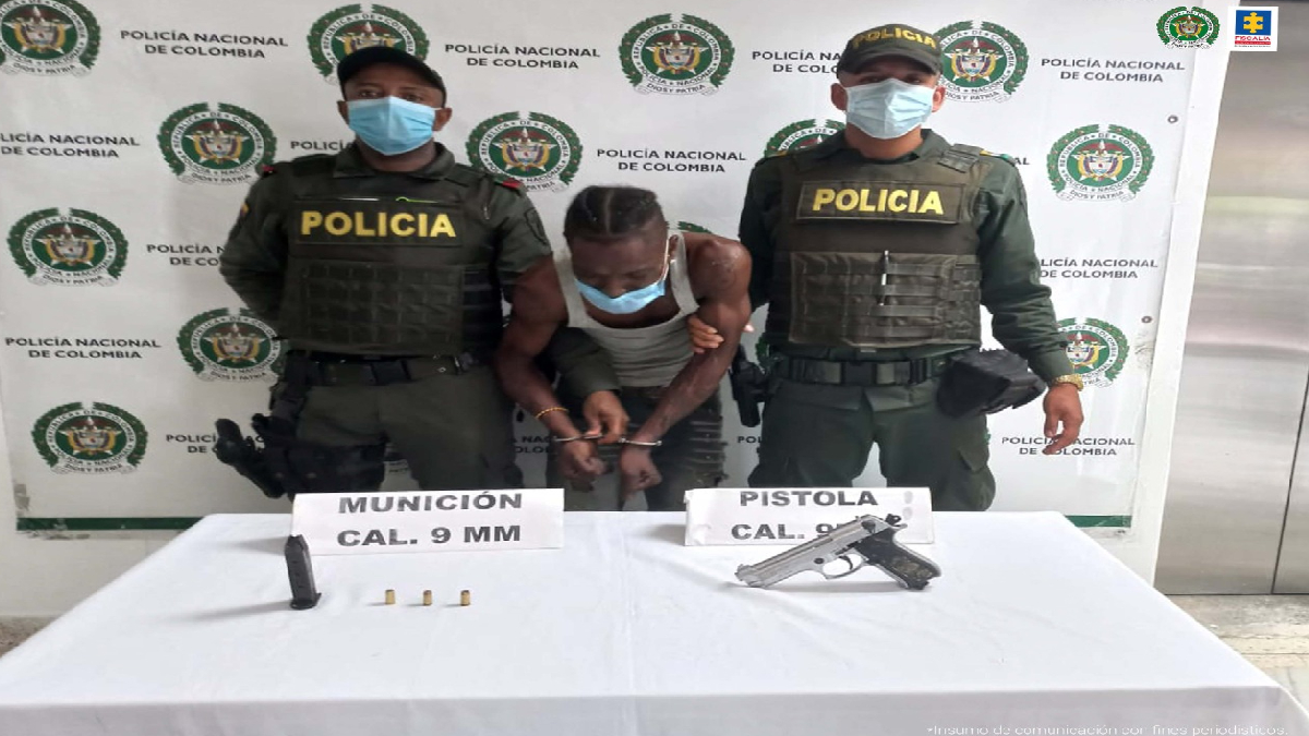 Caen hombres que estarían extorsionando a comerciante por más de 500 millones